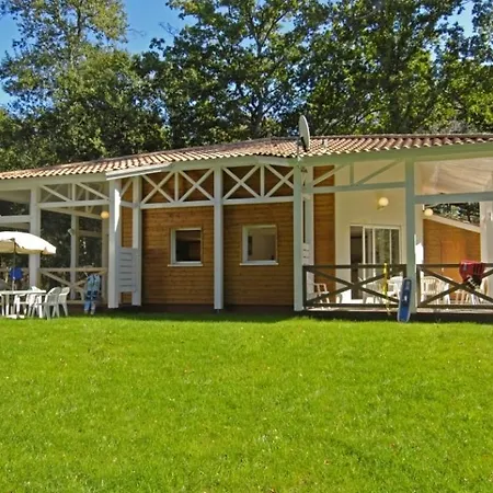 Villa tout confort au coeur d'une base nautique-3